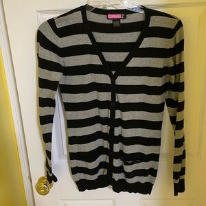 SAY WHAT? BLACK & GRAY BUTTONED DOWN SWEATER WITH FRONT POCKETS